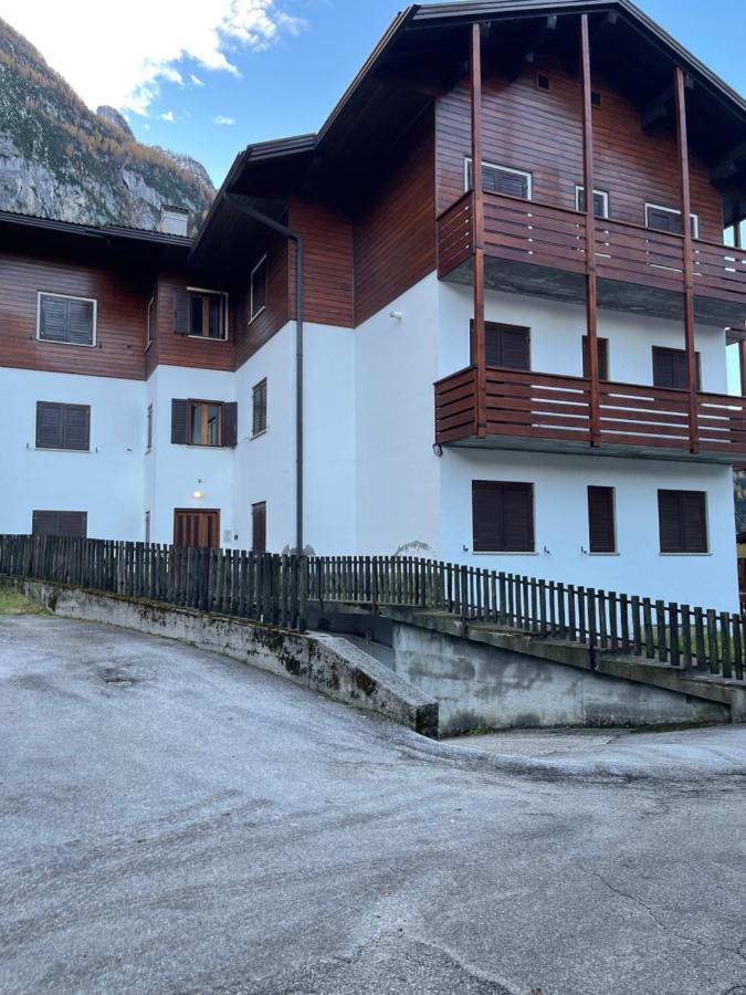 Ciasa De Carla Appartement Masare Buitenkant foto